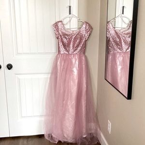Formal dress. Quality made. Great condition.